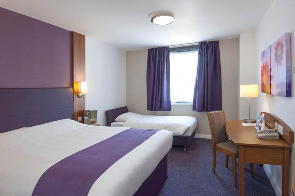 Premier Inn Falkirk East Chambre photo