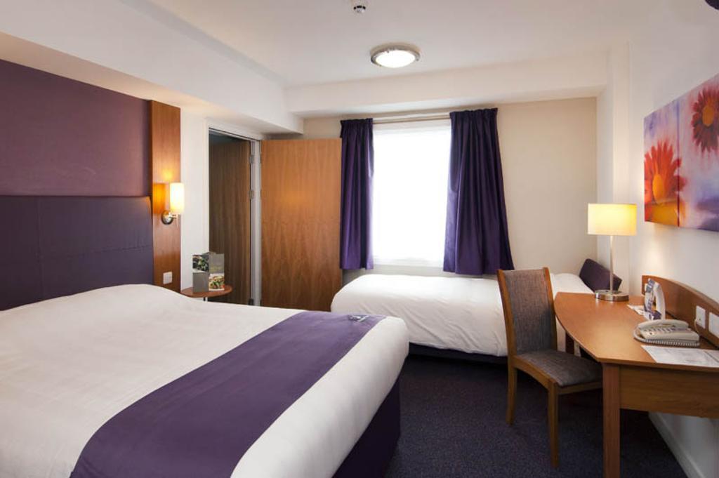 Premier Inn Falkirk East Chambre photo