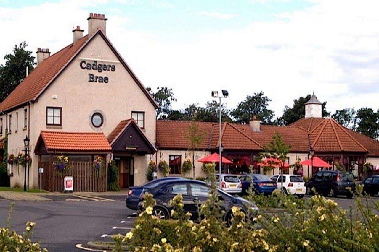 Premier Inn Falkirk East Extérieur photo